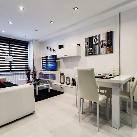 Rent Apartment-Flat Саламанка Екстериор снимка